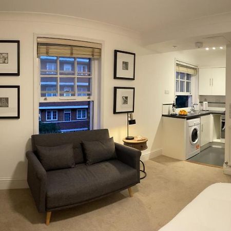 Studio Flat In The Heart Of St. Johns Wood London Exterior photo