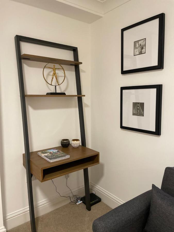 Studio Flat In The Heart Of St. Johns Wood London Exterior photo