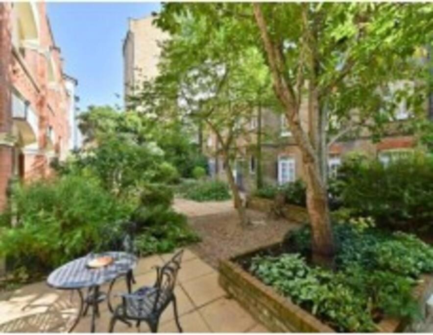 Studio Flat In The Heart Of St. Johns Wood London Exterior photo